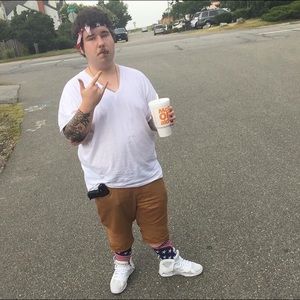 Meet your Posher, Trenton